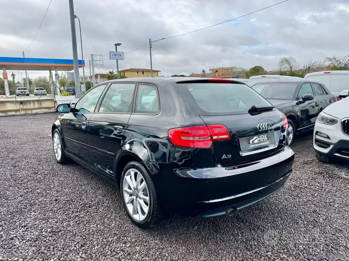 Usata Audi A3 Sportback Ambition 140 CV (102 kW) 2011 Nero Utilitaria