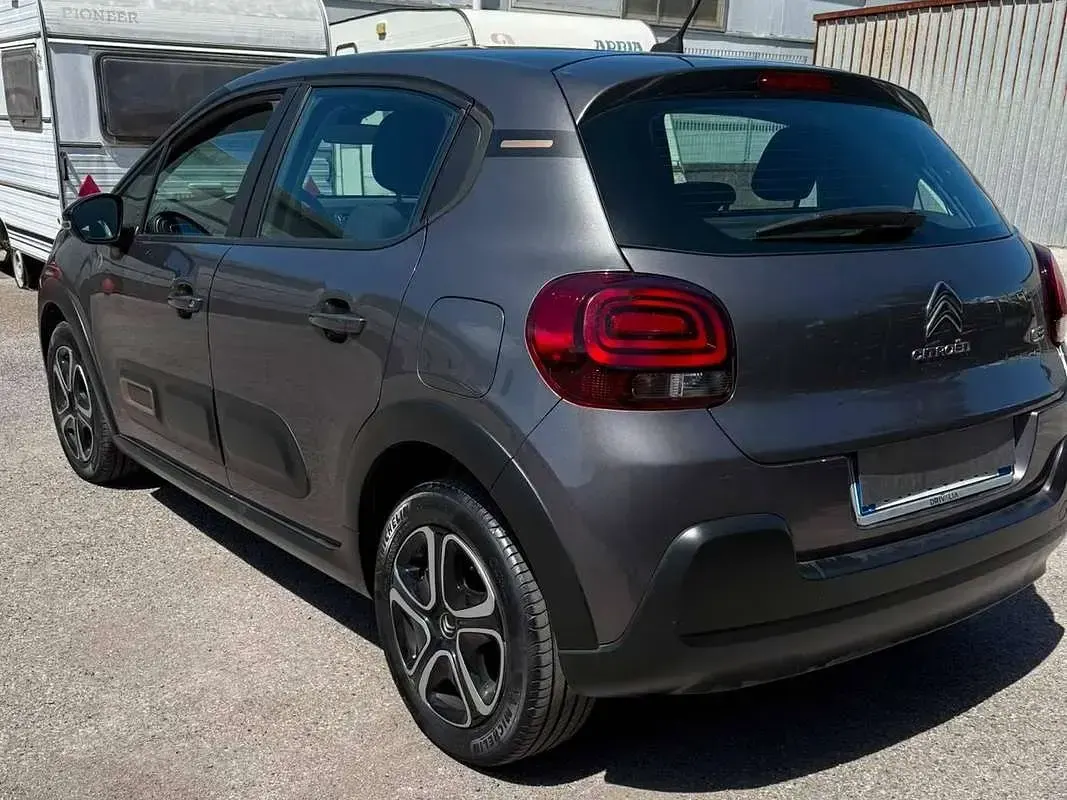 Usata Citroën C3 102 CV (75 kW) 2023 Grigio Utilitaria