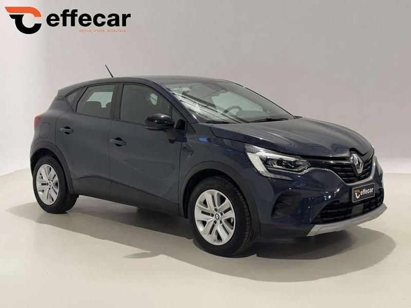 Usata Renault Captur 101 CV (74 kW) 2022 Vari colori SUV