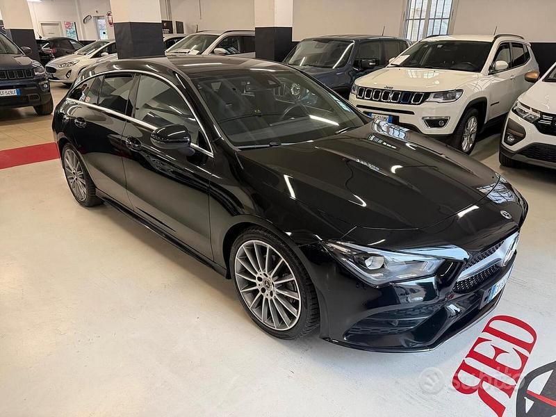 Usata Mercedes CLA200 Premium 163 CV (119 kW) 2022 Nero Berlina