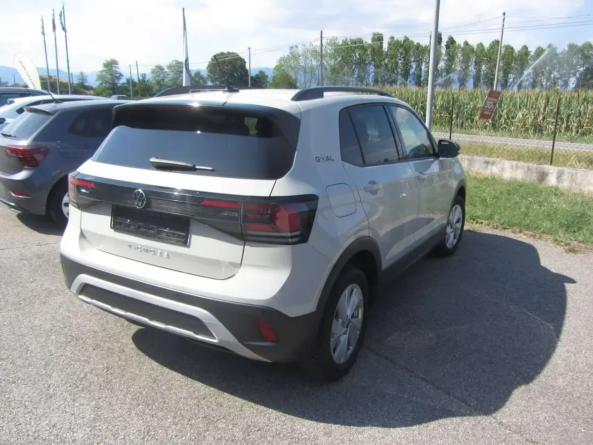 Usata VW T-Cross Goal 95 CV (69 kW) 2025 Beige SUV