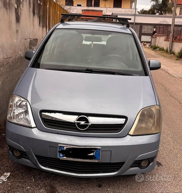 Usata Opel Meriva 2008 Grigio Monovolume