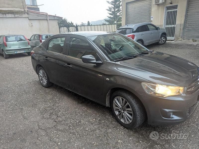 Usata Citroën C-Elysee I 99 CV (72 kW) 2017 Grigio Berlina