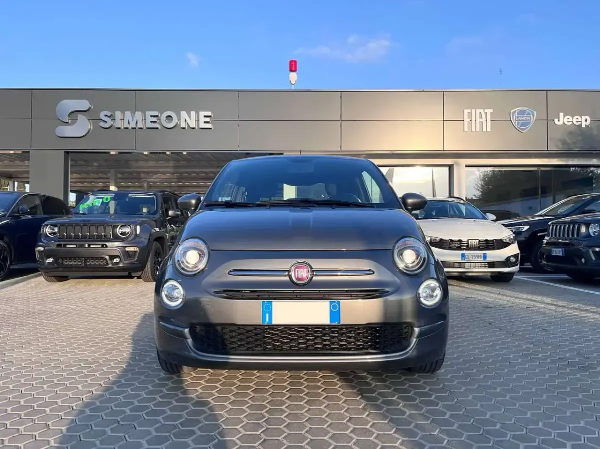 Usata Fiat 500 Club 69 CV (50 kW) 2023 Grigio pompei Utilitaria