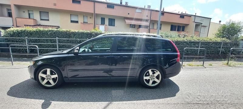 Usata Volvo V50 109 CV (80 kW) 2009 Nero Station wagon