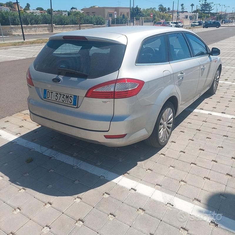 Usata Ford Mondeo 145 CV (106 kW) 2009 Grigio Berlina