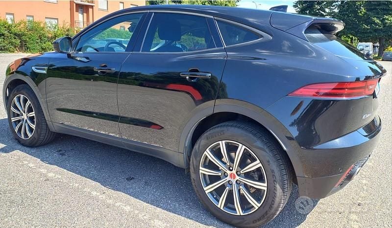 Usata Jaguar E-Pace 150 CV (110 kW) 2018 Nero SUV
