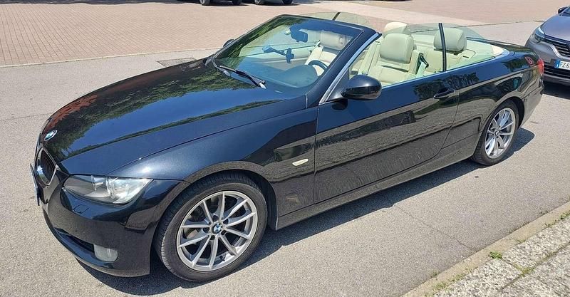 Usata BMW 320 Cabriolet M Sport 177 CV (130 kW) 2010 Cabrio