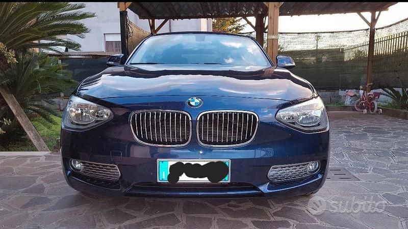 Usata BMW 118 2012 Blu Utilitaria