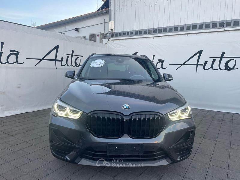 Usata BMW X1 Advantage 125 CV (91 kW) 2021 Grigio SUV