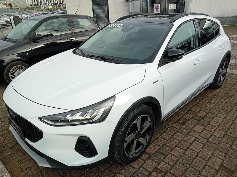 Bianco Usata 2023 Ford Focus ST-Line X Tre volumi | 15.900 € (Super prezzo) - Immagine 1/4