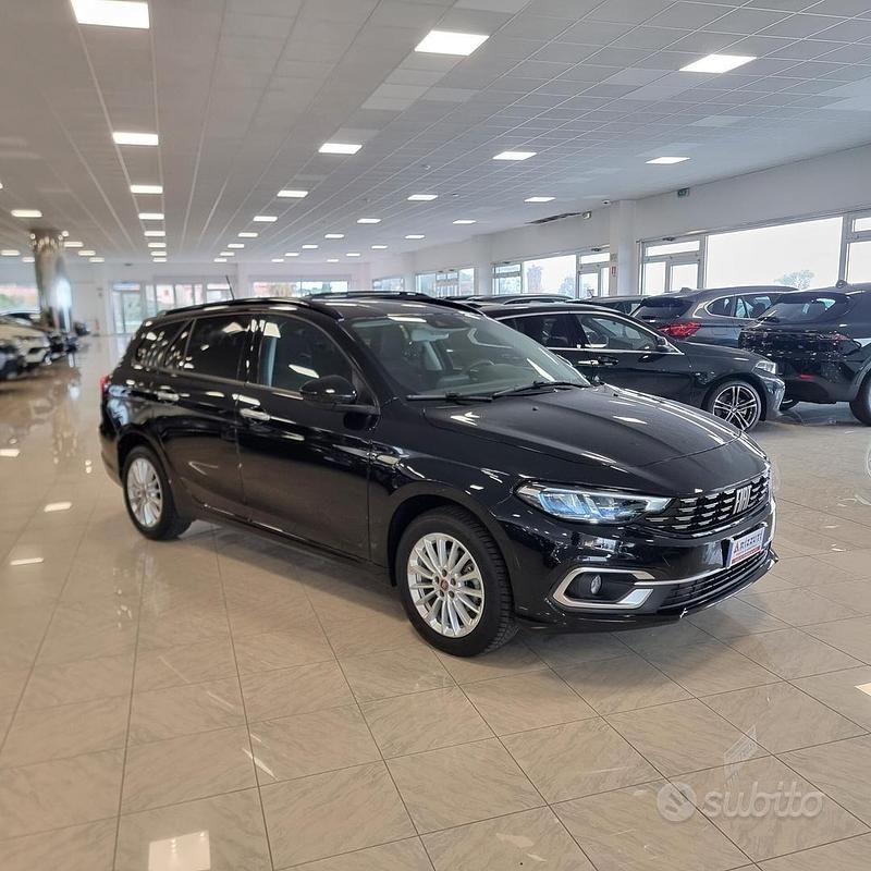 Usata Fiat Tipo Life 131 CV (96 kW) 2022 Nero Station wagon