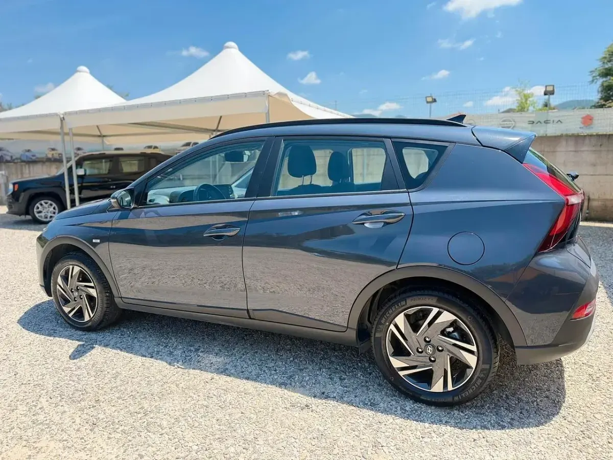 Usata Hyundai Bayon 100 CV (73 kW) 2022 Blu SUV