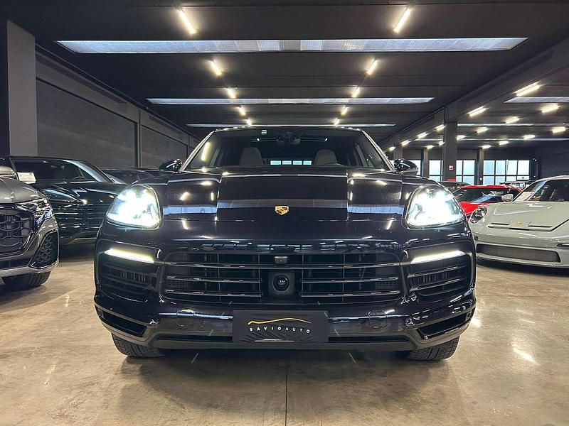 Usata Porsche Cayenne Coupe 340 CV (250 kW) 2019 Nero jet metallizzato Coupé