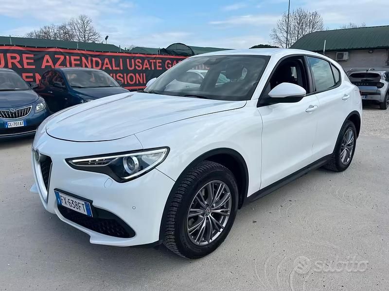 Usata Alfa Romeo Stelvio Super 190 CV (139 kW) 2019 Bianco SUV