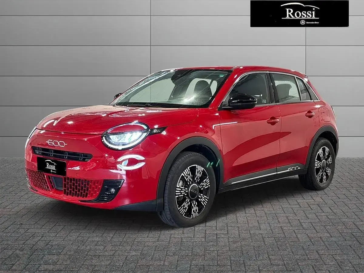 Usata Fiat 600 Business 101 CV (74 kW) 2025 SUV