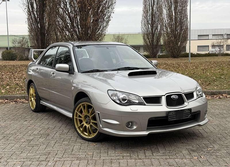 Usata Subaru Impreza 230 CV (169 kW) 2005 Grigio Berlina
