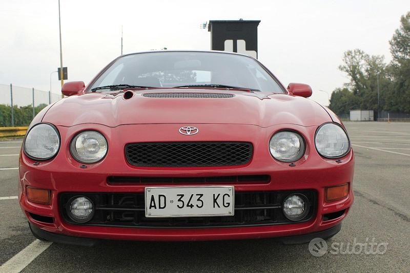 Usata Toyota Celica GT 242 CV (177 kW) 1994 Rosso Coupé