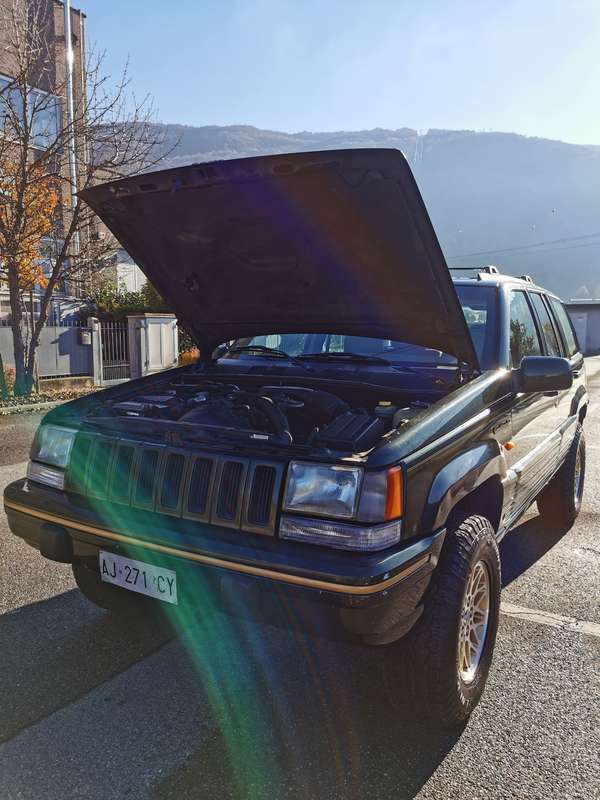 Usato 1995 Jeep Grand Cherokee 5.2 Benzin 215 CV (8.200 €)