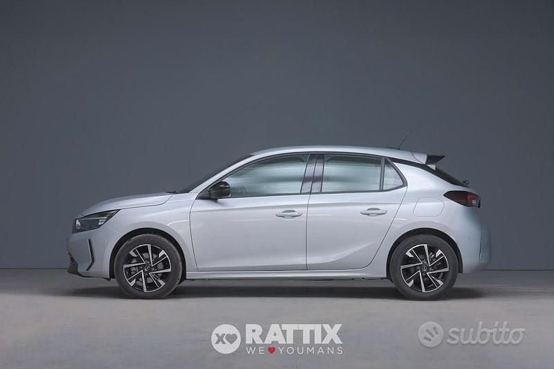 Usata Opel Corsa S 101 CV (74 kW) 2025 Crystal silver Utilitaria