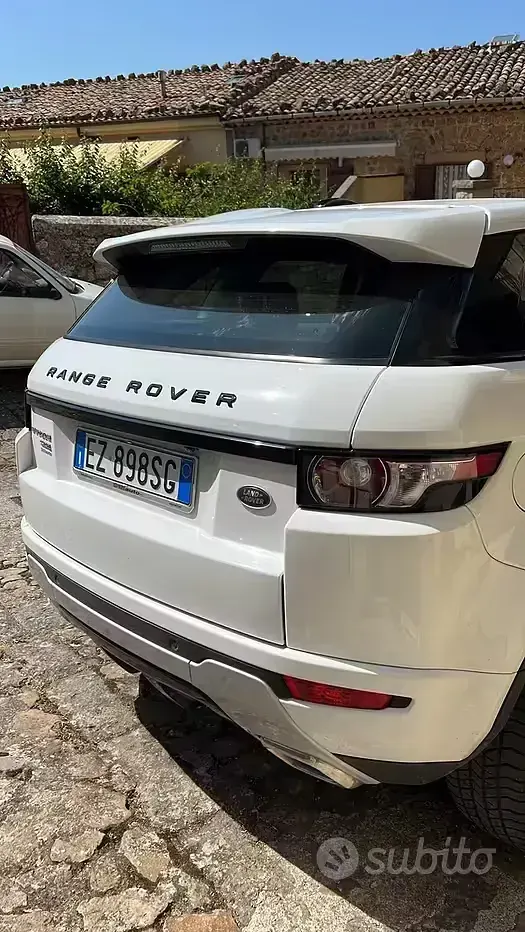 Usata Land Rover Range Rover evoque 190 CV (139 kW) 2015 Grigio Station wagon