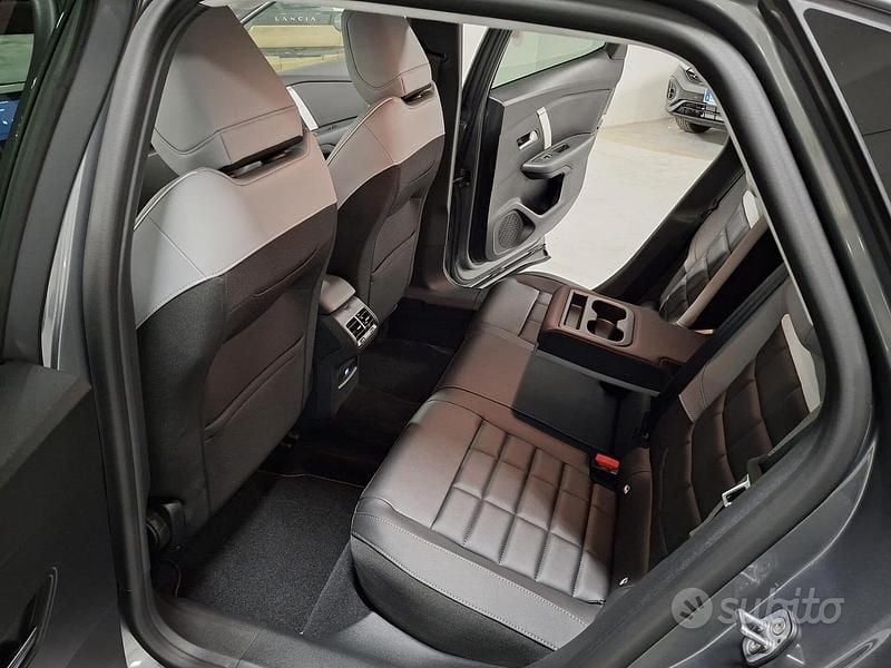 Nuova Citroën C4 X PureTech 131 CV (96 kW) 2025 Grigio SUV