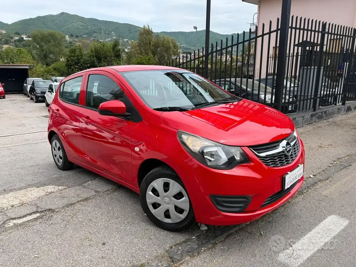 Gebraucht Opel Karl 75 PS (55 kW) 2016 Rot Kleinwagen