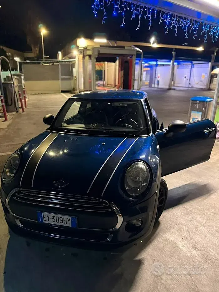 Usata Mini Cooper 95 CV (69 kW) 2015 Bluazzurro Utilitaria