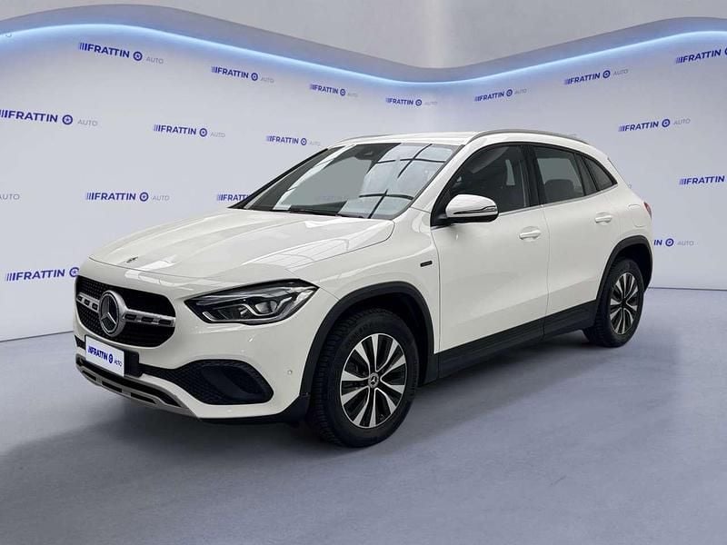 Usado Mercedes GLA200 Business 160 CV (117 kW) 2021 Blanco SUV