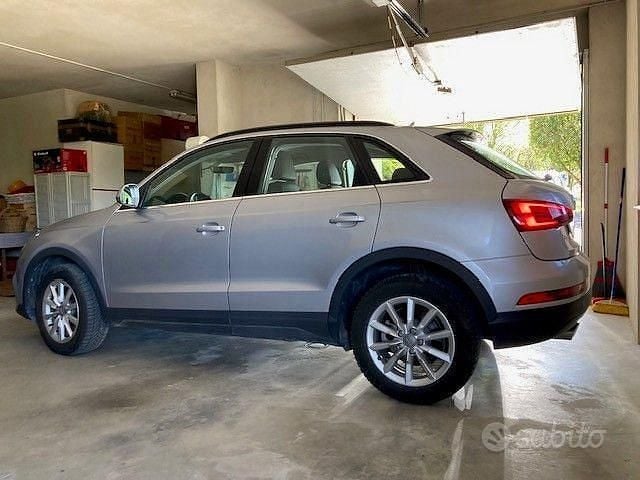 Begagnad Audi Q3 2015 Grå SUV