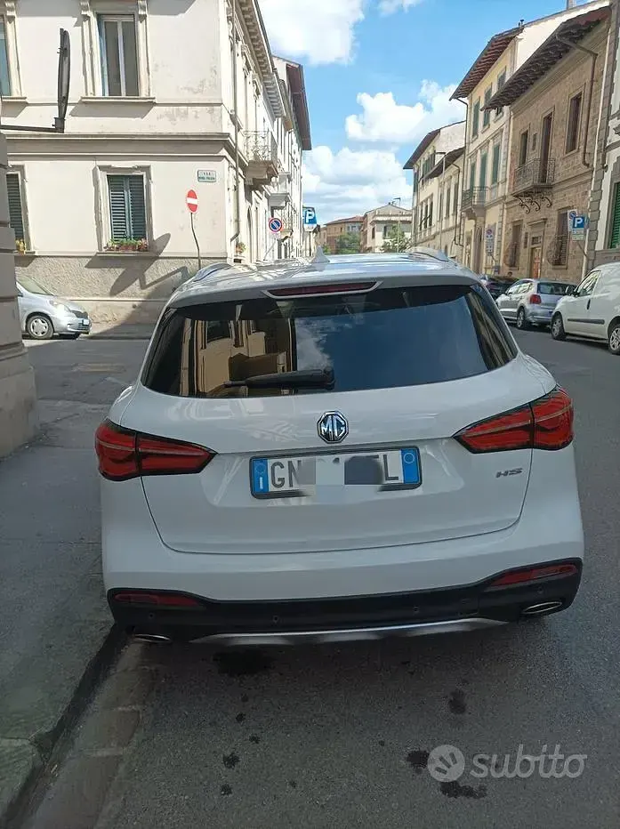 Usata MG HS Luxury 162 CV (119 kW) 2023 Bianco SUV