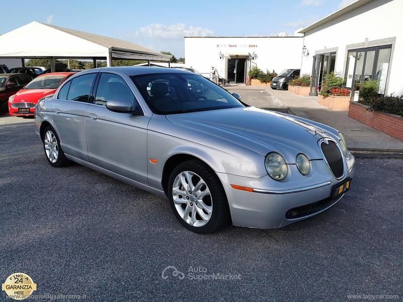 Argento Usata 2005 Jaguar S-Type S Tre volumi | 5800 € (Cara) - Immagine 1/4