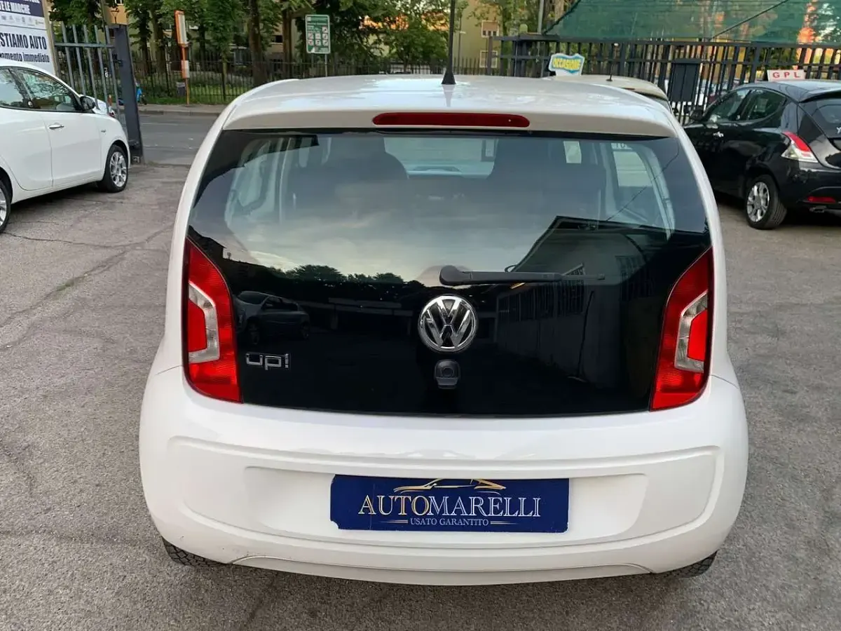 Usata VW up! Move 60 CV (44 kW) 2014 Bianco Utilitaria