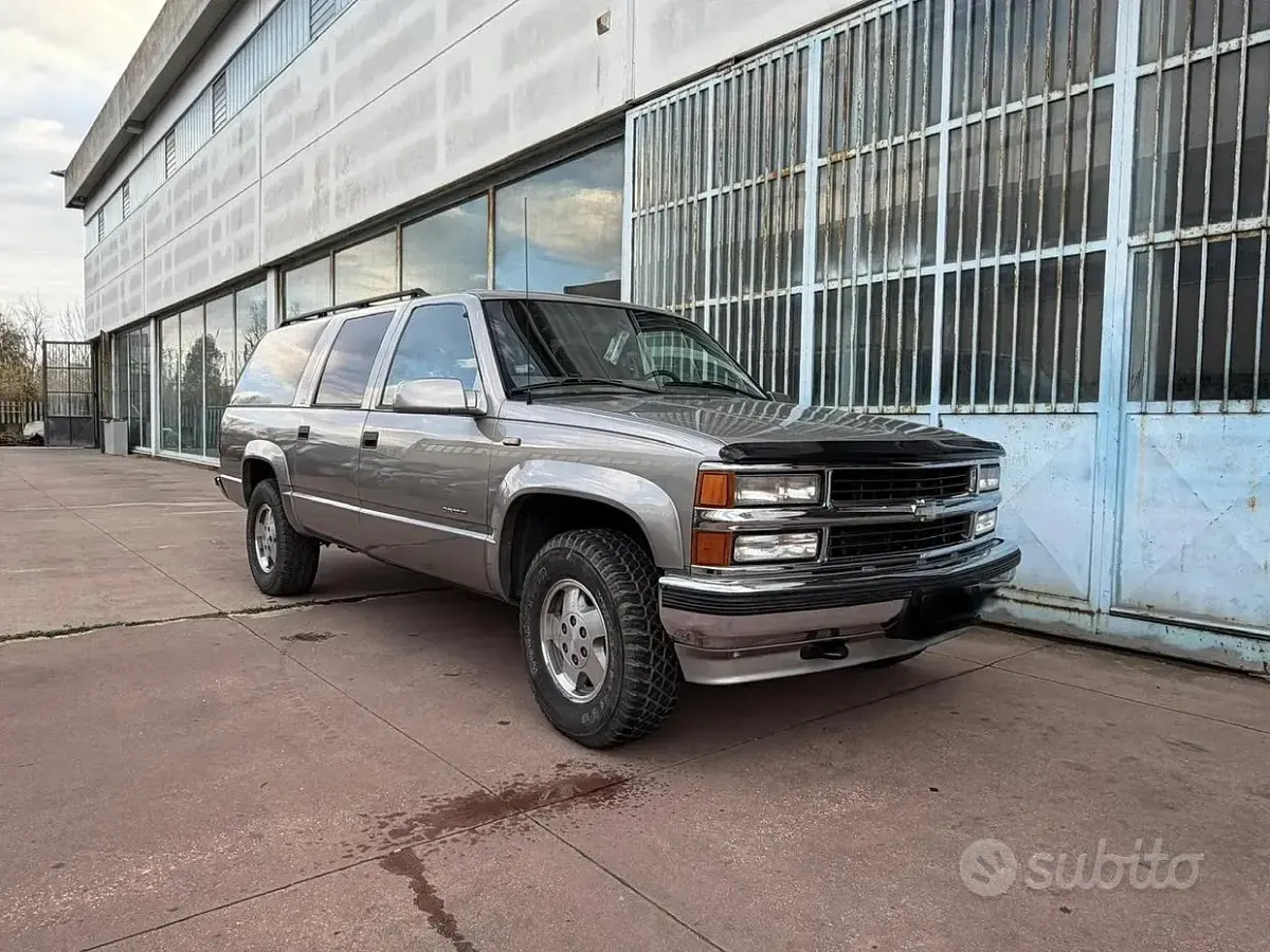 Usata Chevrolet Suburban 2008 SUV