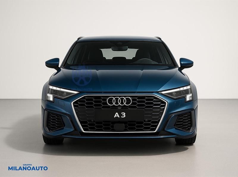 Begagnad Audi A3 Sportback S-Line 116 HK (85 kW) 2025 Blå Halvkombi