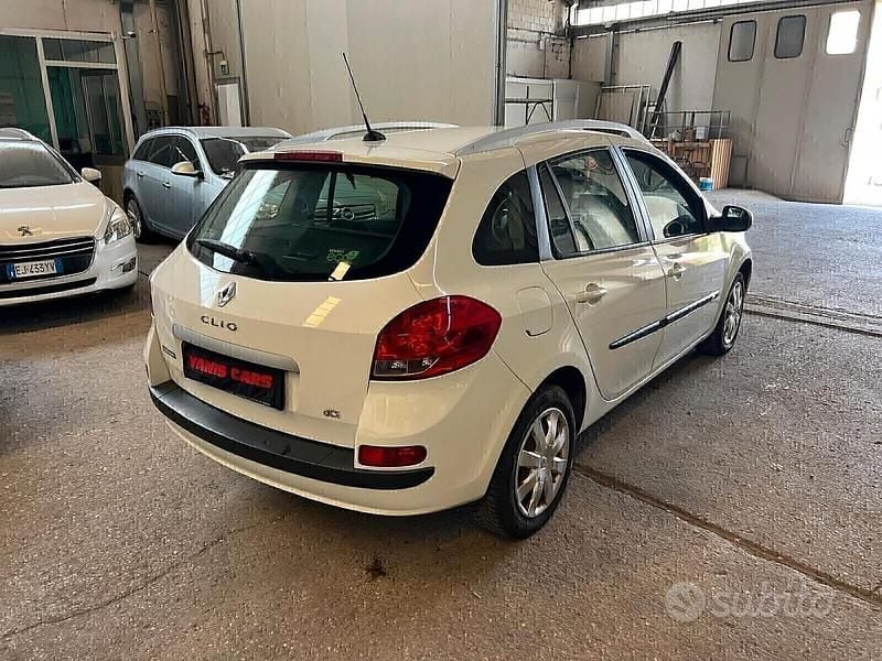 Usata Renault Clio IV 90 CV (66 kW) 2012 Bianco Berlina