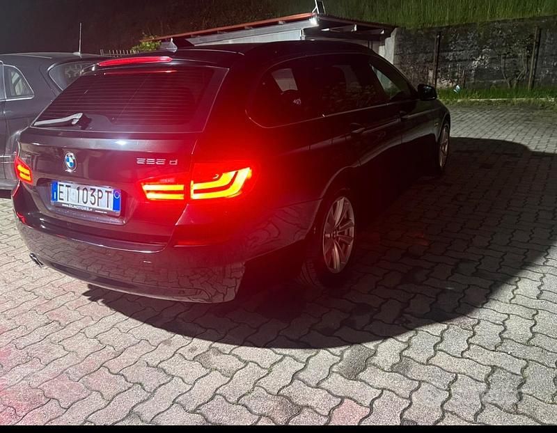 Usata BMW 525 204 CV (150 kW) 2013 Blu Station wagon