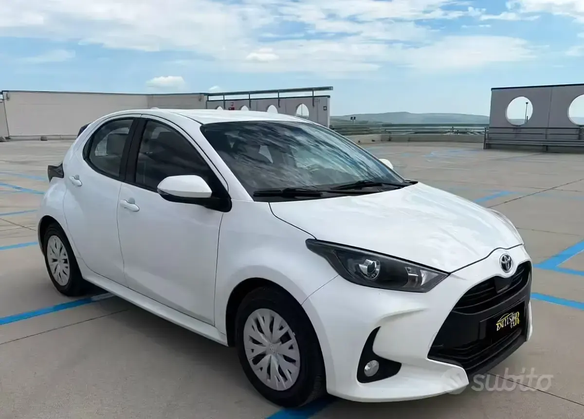 Brugt Toyota Yaris Active 92 HK (67 kW) 2022 Hvid Hatchback