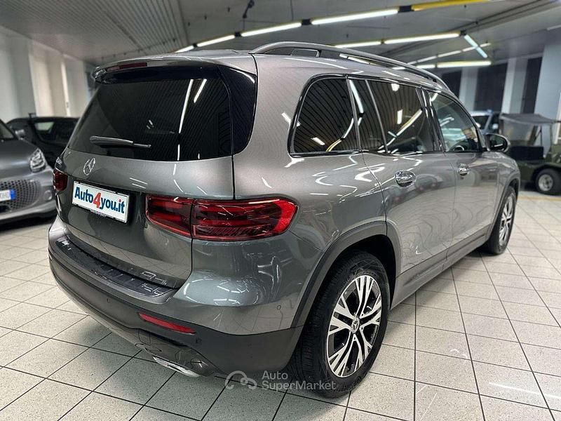 Usata Mercedes GLB180 Advanced Plus 116 CV (85 kW) 2024 Grigio SUV