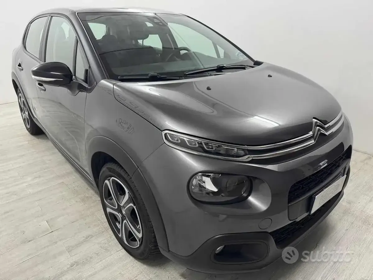 Usata Citroën C3 Shine 83 CV (61 kW) 2019 Grigio Utilitaria