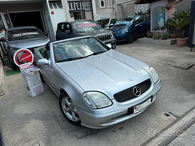 Usata Mercedes SLK200 163 CV (119 kW) 2003 Grigio Cabrio