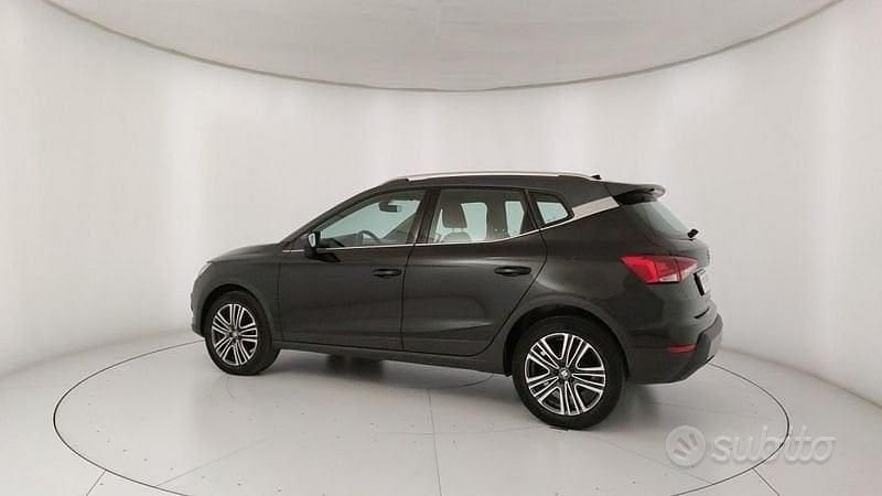 Usata Seat Arona Xperience 90 CV (66 kW) 2021 Nero SUV