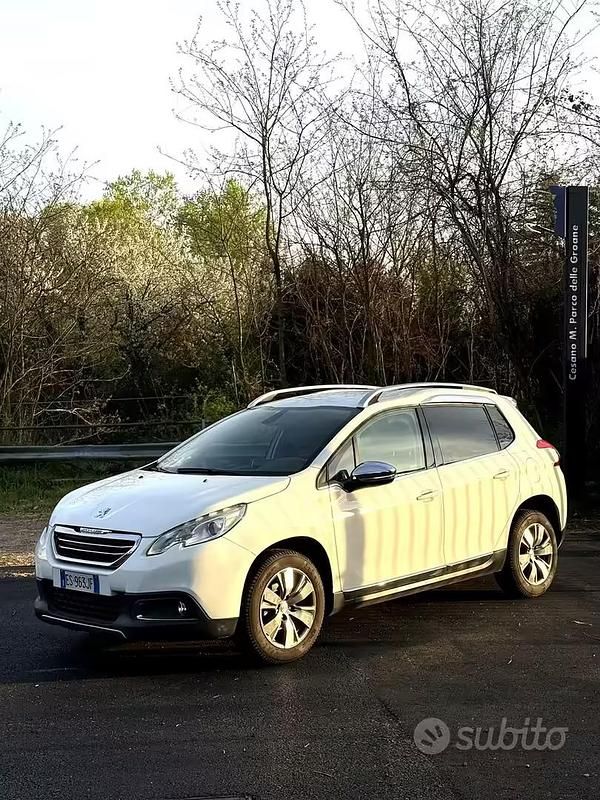 Usata Peugeot 2008 82 CV (60 kW) 2013 Bianco SUV