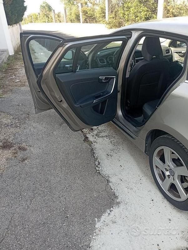 Usata Volvo V60 2012 Station wagon