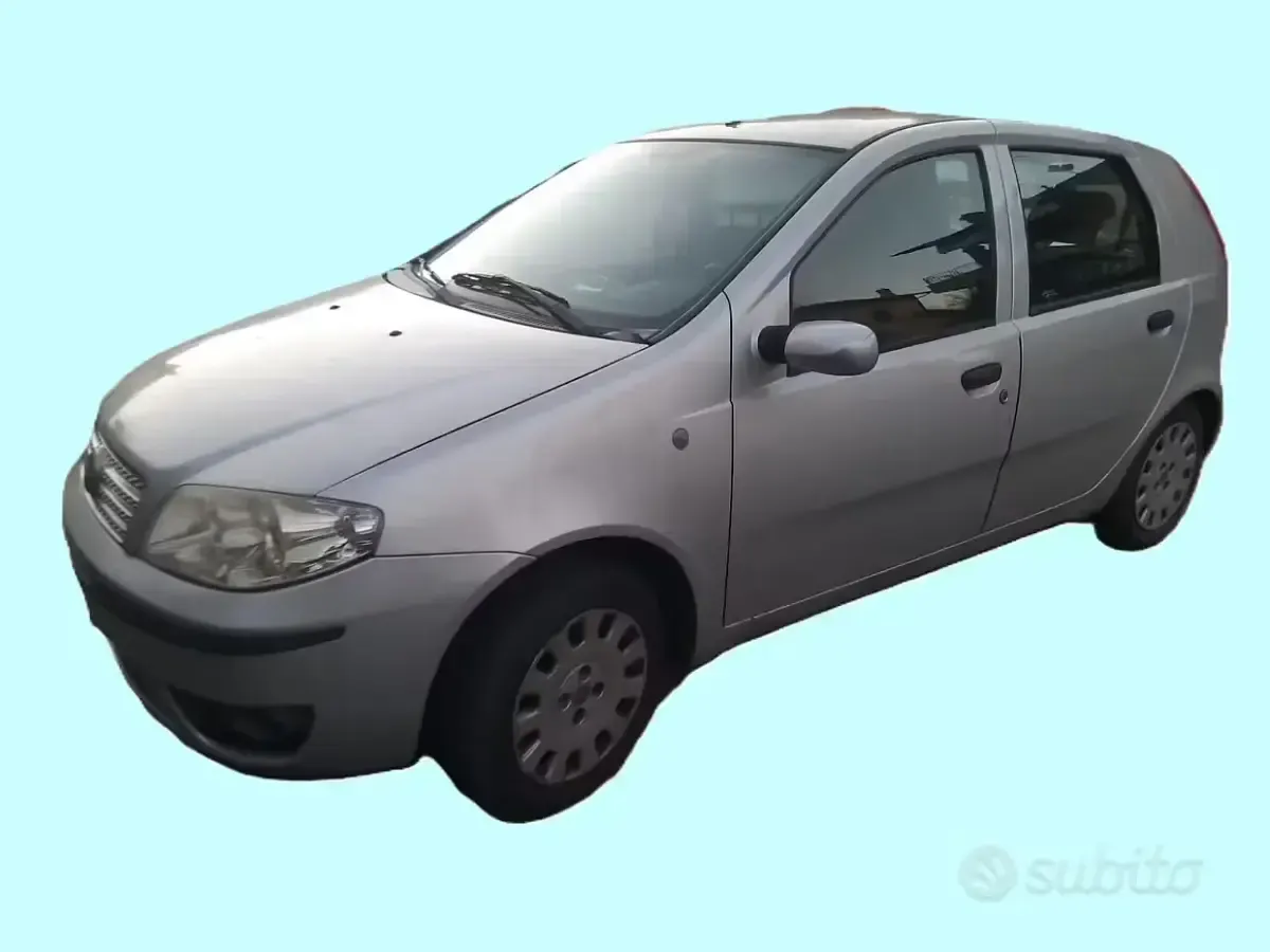 Usata Fiat Punto 95 CV (69 kW) 2007 Grigio Utilitaria