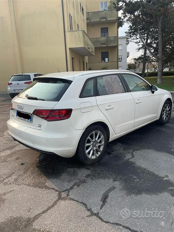Usata Audi A3 110 CV (80 kW) 2015 Berlina