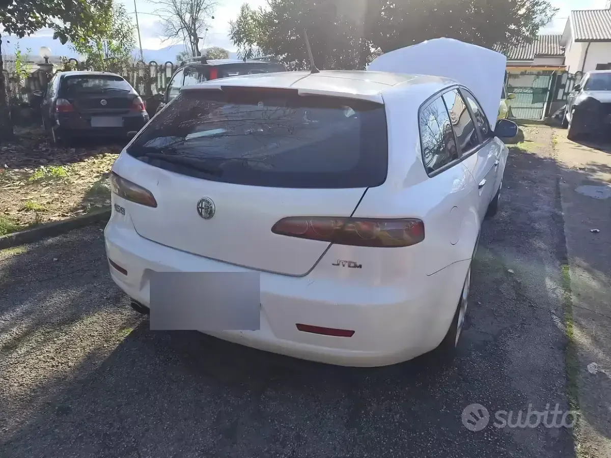 Usata Alfa Romeo 159 170 CV (125 kW) 2011 Bianco Station wagon