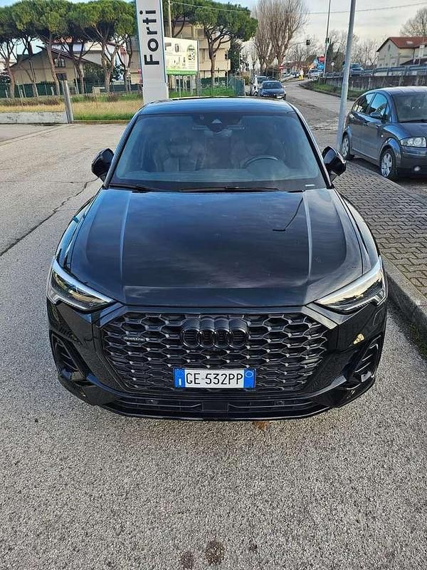 Usata Audi Q3 Sportback 150 CV (110 kW) 2020 Nero SUV