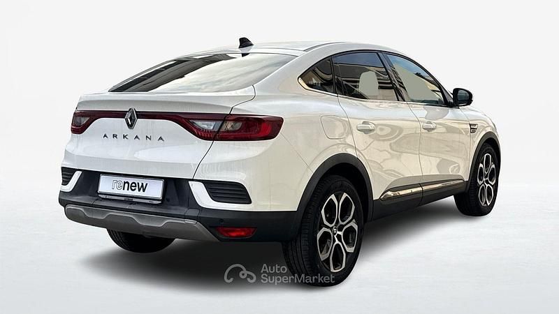 Usata Renault Arkana Techno 140 CV (102 kW) 2022 Bianco SUV