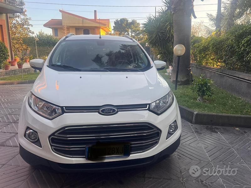 Usata Ford Ecosport 2016 Bianco SUV